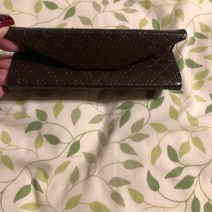 Gucci reading glass case .